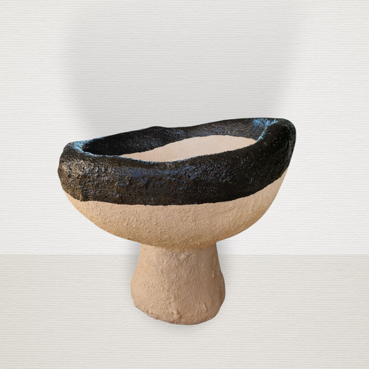 Μπολ Μπεζ Άμμου-Μαύρο Με Πόδι Και Κερί Άμμο ART7470