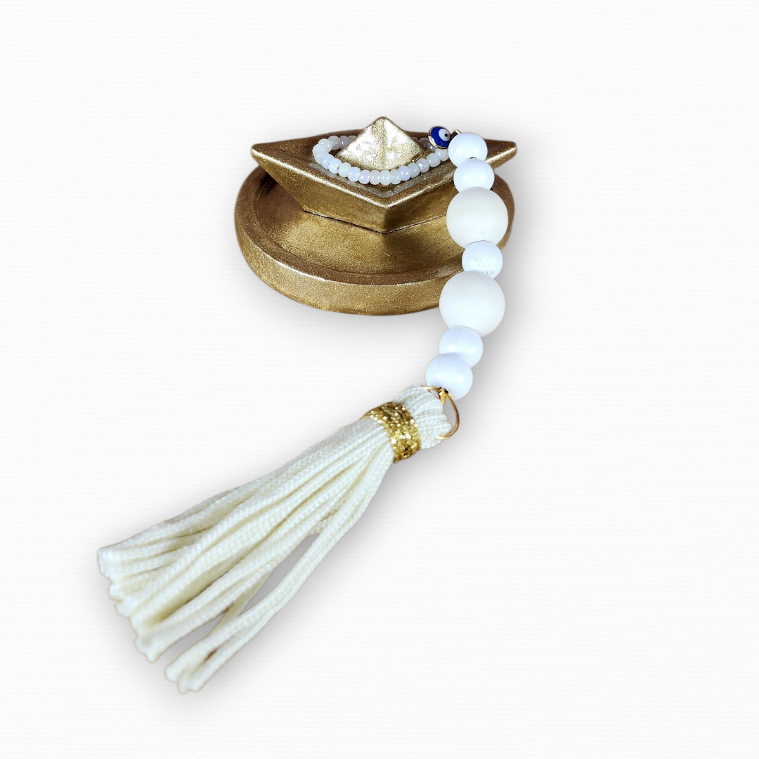 Γούρι Σε Βάση Με Καράβι Χρυσό CHR2038