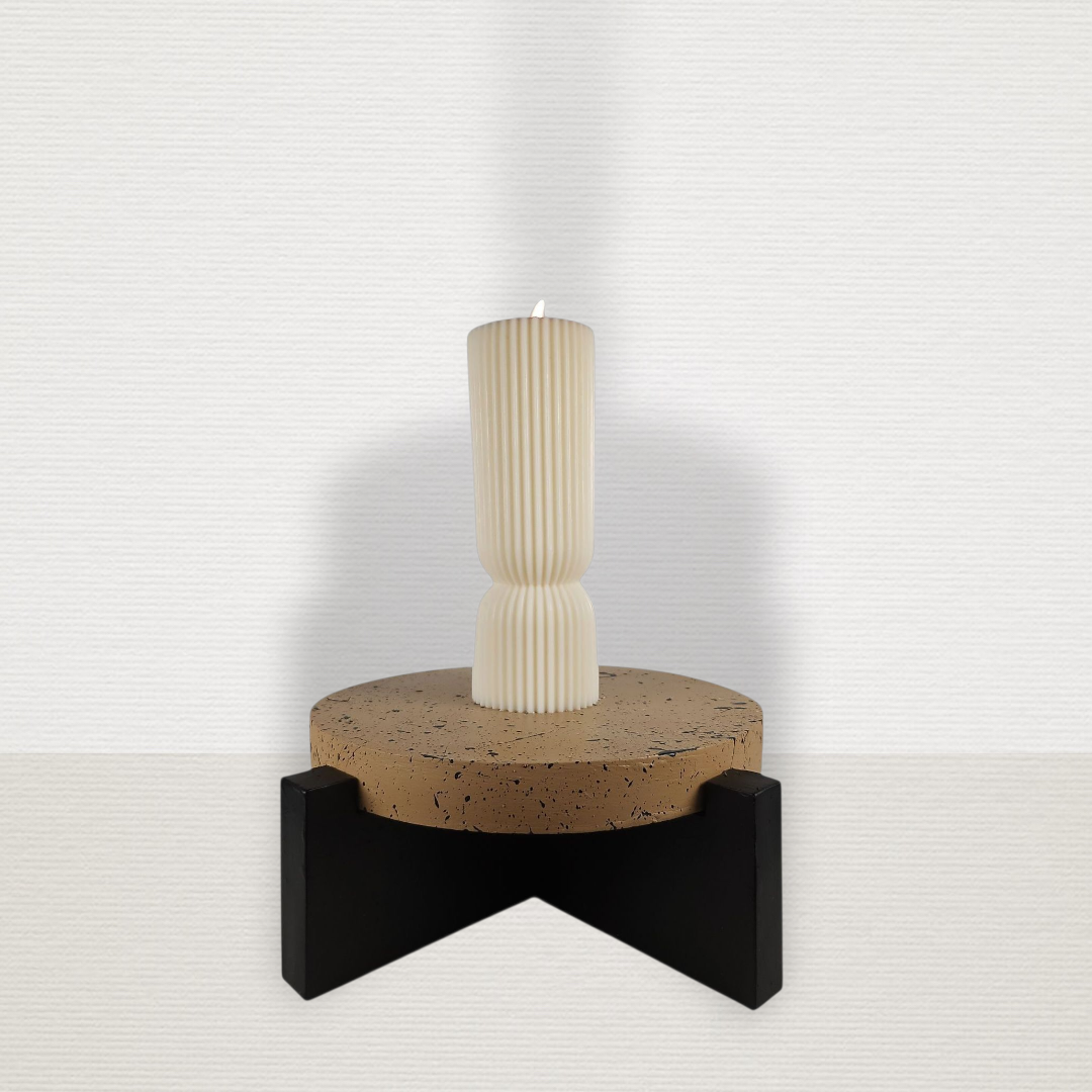 Δίσκος Μπεζ Με Μαύρες Πιτσιλιές Σε Βάση Μαύρη & Κερί ART7452