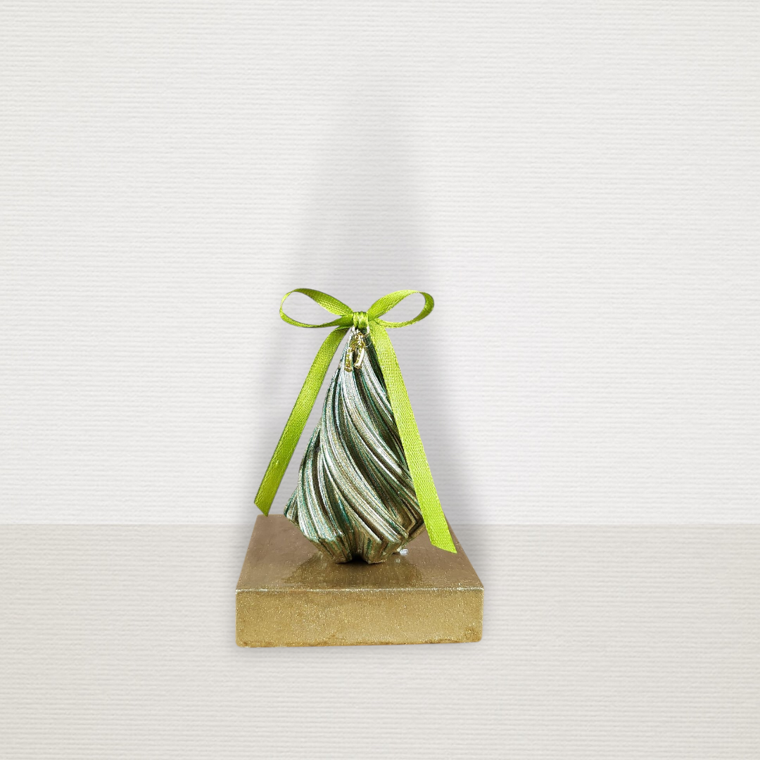 Γούρι Σε Βάση Με Δέντρο Πράσινο-Χρυσό CHR2037