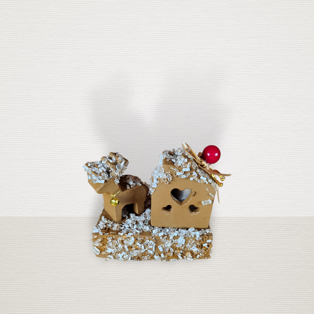 Γούρι Σε Βάση Με Σπίτι & Τάρανδο Καφέ CHR2013