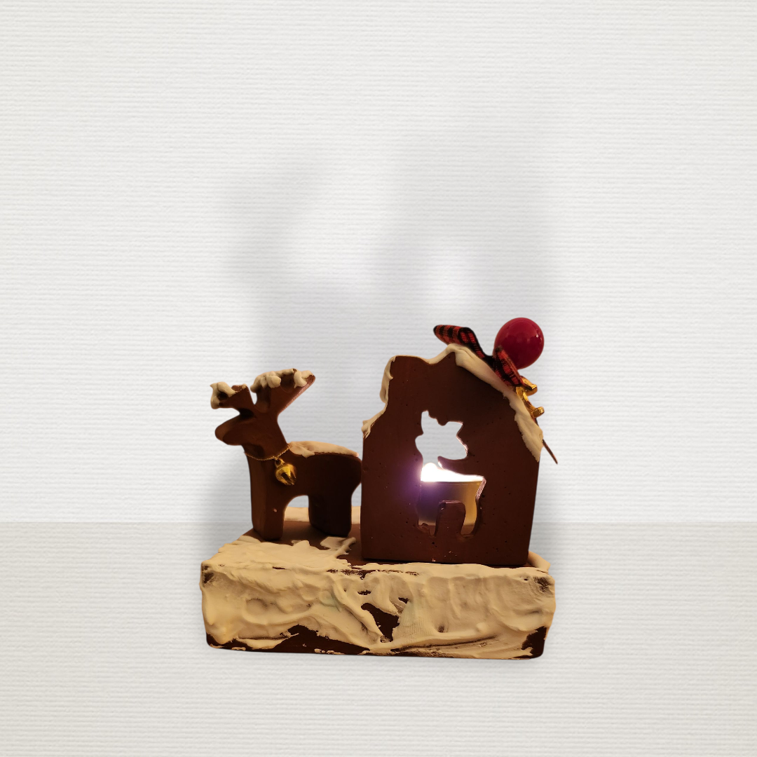 Γούρι Σε Βάση Με Σπίτι & Τάρανδο Μπορντώ CHR2014