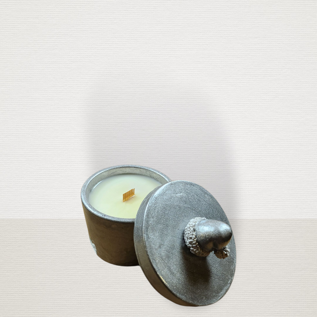 Κερί 120γρ. Σε Βάζο Με Καπάκι Ασημί Σκούφος CHR2011